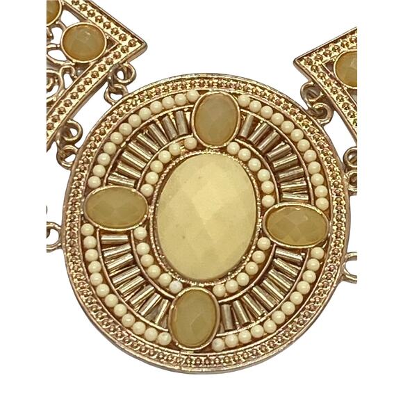 Contemporary Gold Metal Chain Pendant Necklace & Pierced Earrings Set Fashion - Picture 5 of 12